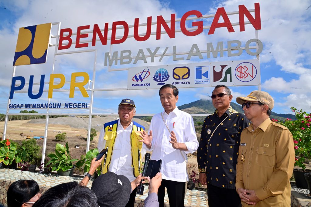 Presiden Jokowi Tinjau Pembangunan Bendungan Mbay NTT